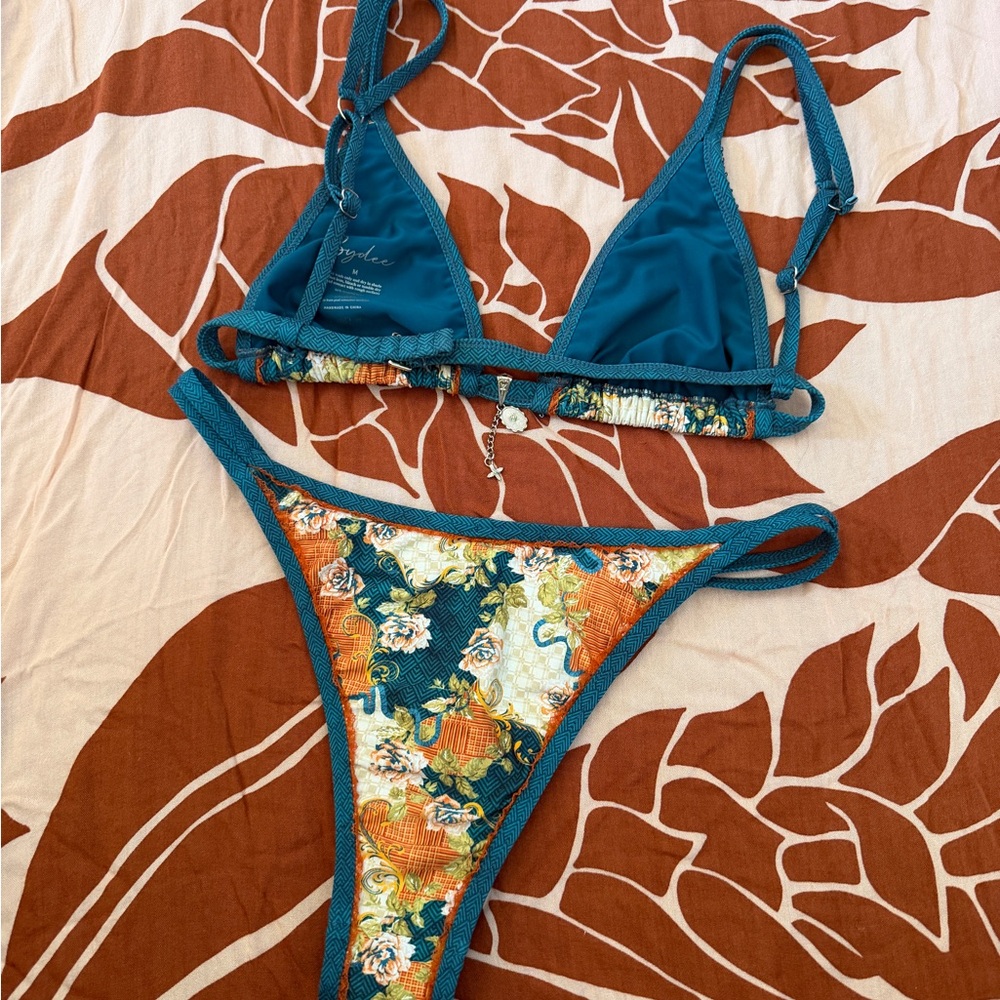 Colorful Bikini Set - Picture 4 of 10